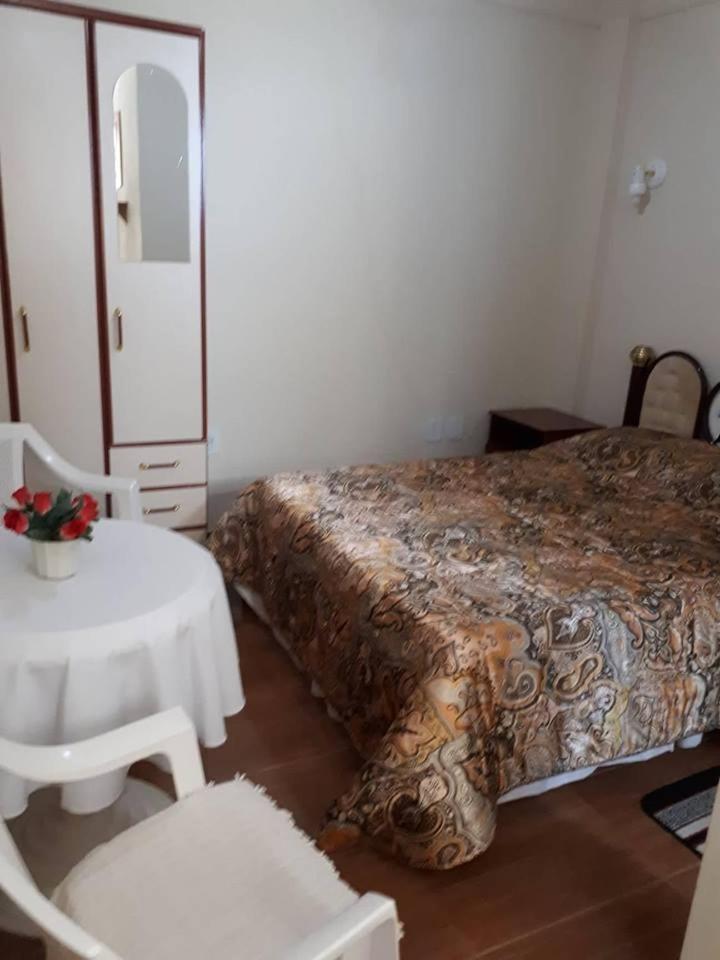 Hospedagem Narcizo Sao Lourenco  Luaran gambar